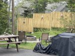 Yard with picnic table